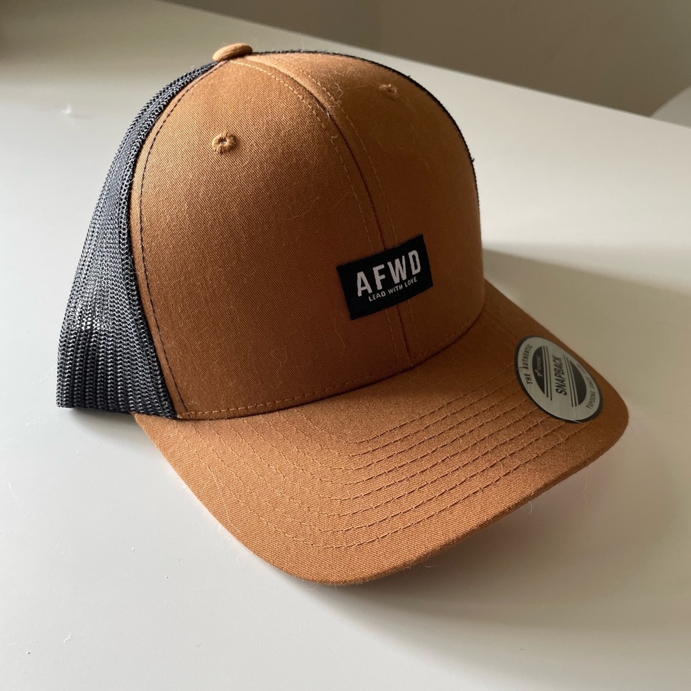 Alpha forward hat
